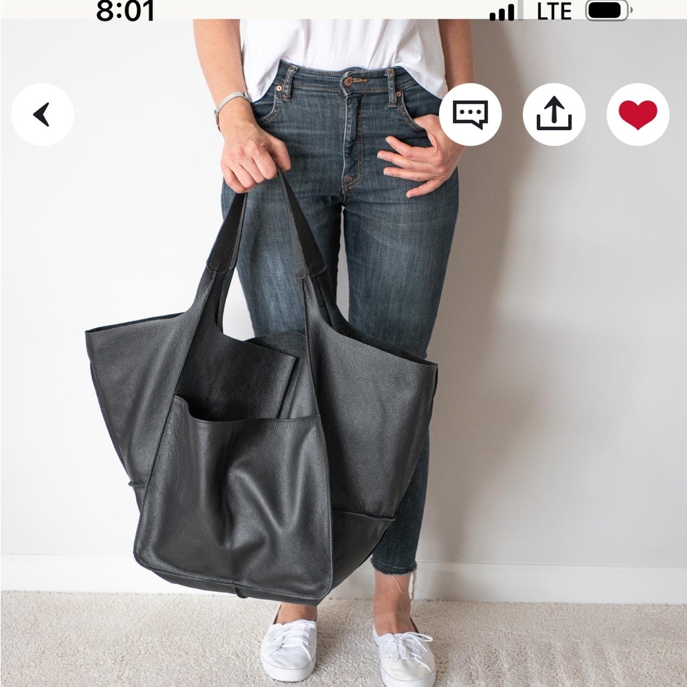 Beautiful buttery leather bag with the perfect slouch